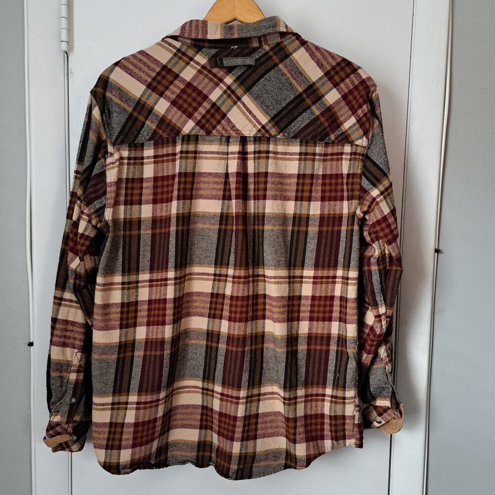 Legendary Whitetails Brown Plaid Long Sleeve Button Down Men's Larege - Picture 2 of 6